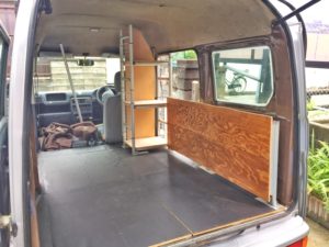 車中泊だけじゃない 軽バン 軽ワゴンで自作オフィスカーdiy フレームdiyラボ